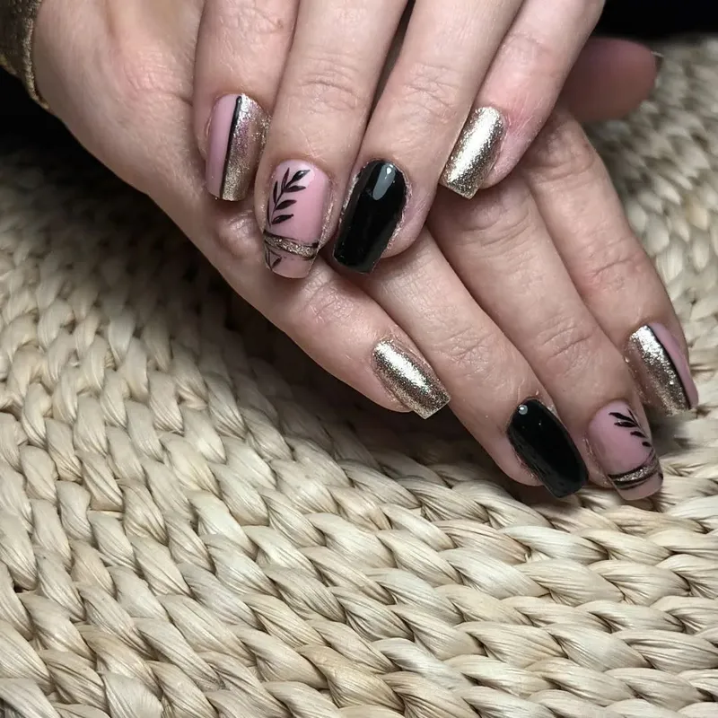 Réalisation Ccs nails by Ophélie 16
